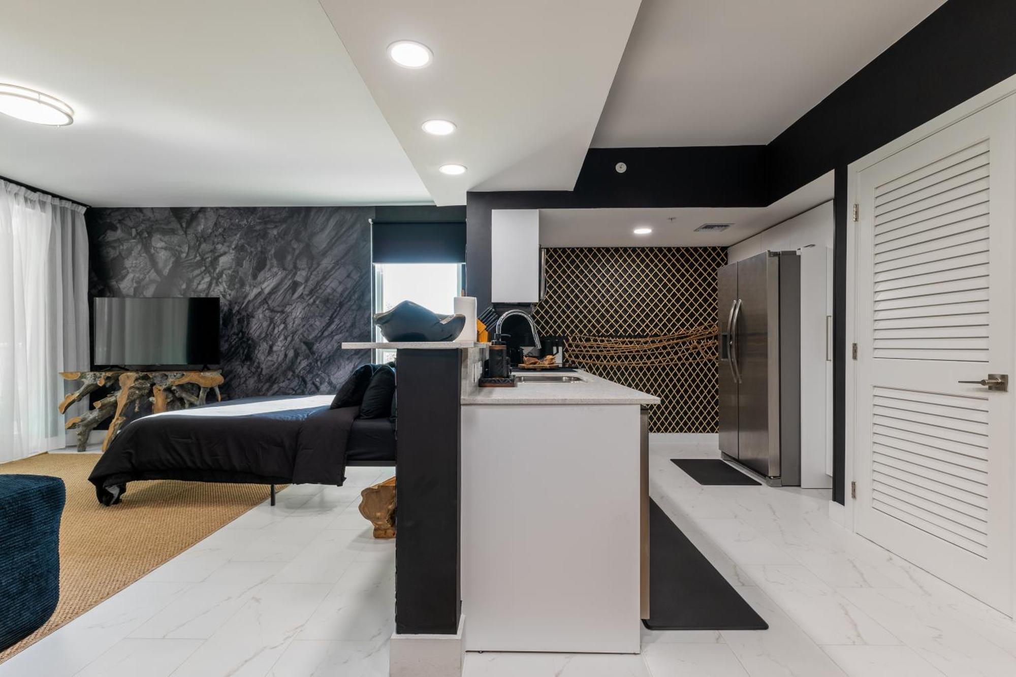 Miami Wood Apart Hotel New 2024 - Private Terrace - Free Garage - Beach 5 Min Hollywood Exterior foto