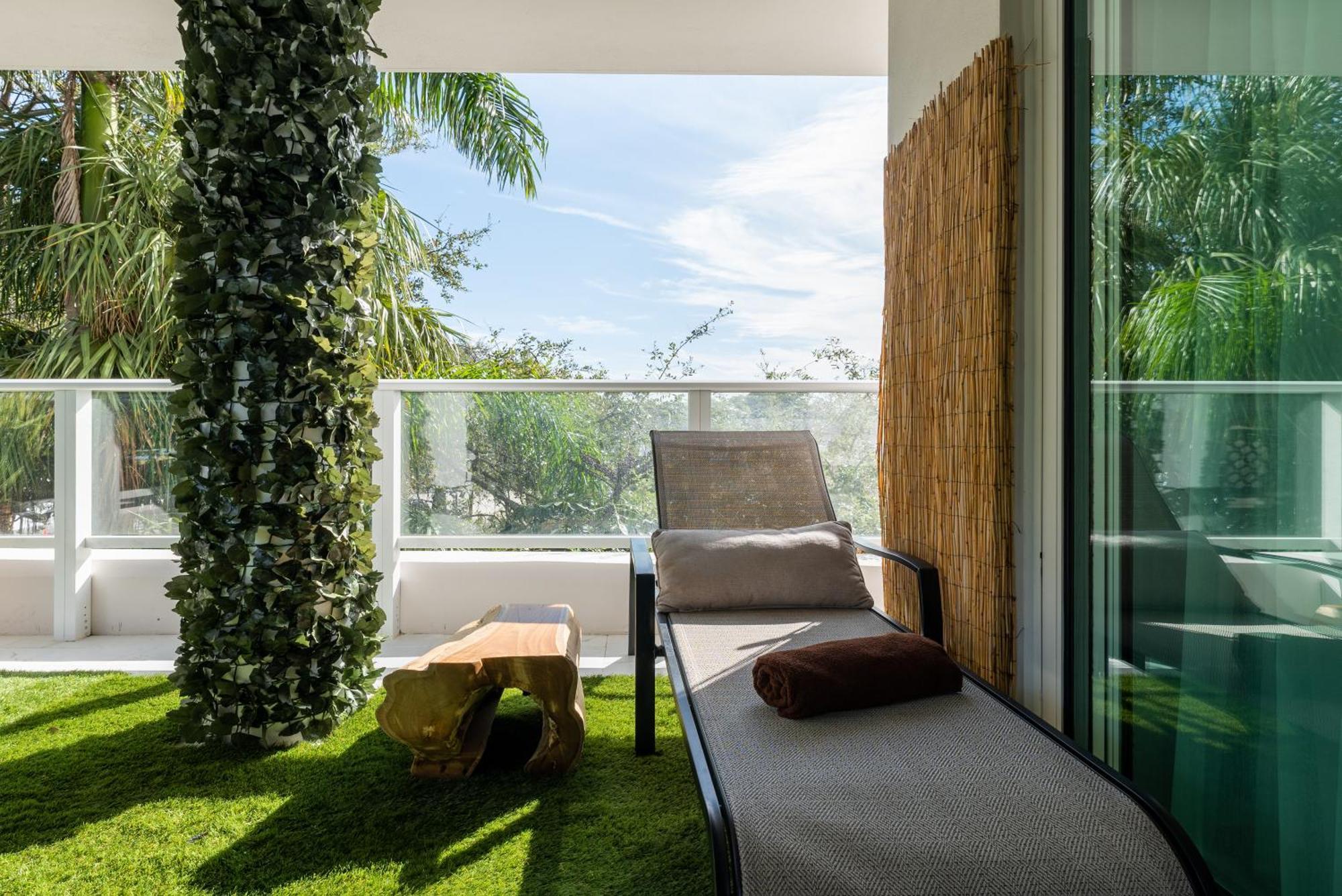 Miami Wood Apart Hotel New 2024 - Private Terrace - Free Garage - Beach 5 Min Hollywood Exterior foto